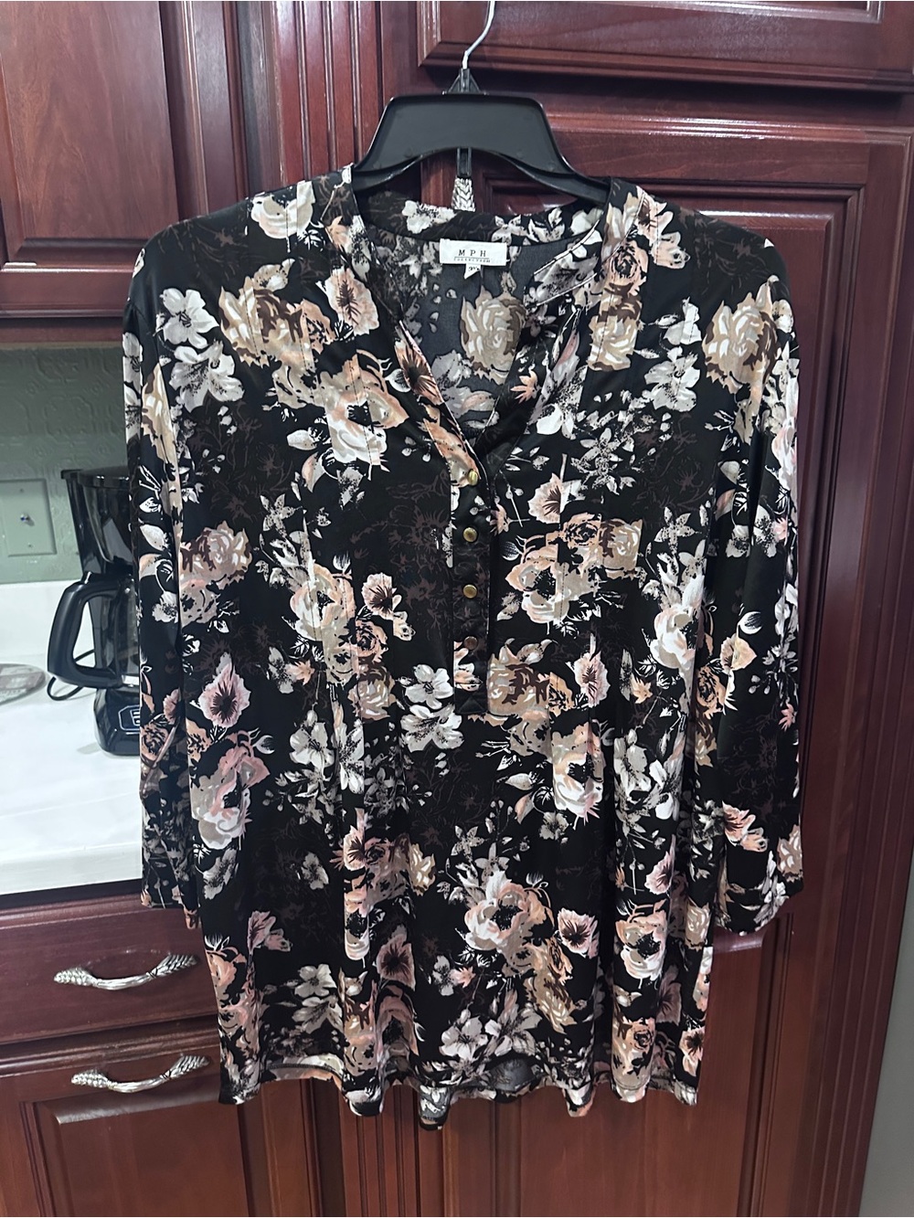 MPH Collection 3X Floral Button-Front Women's Blouse